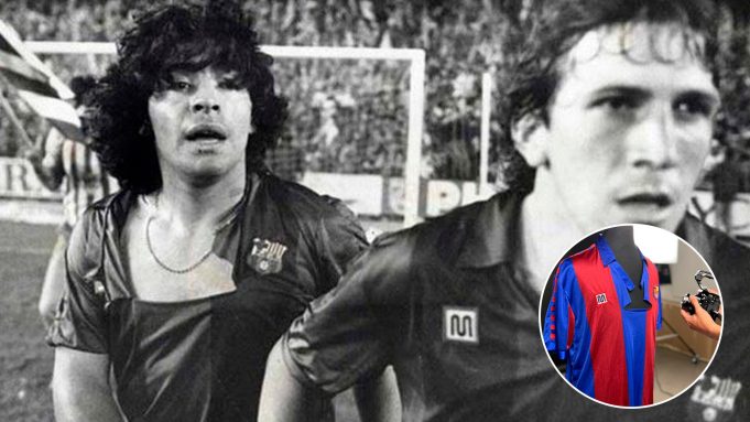 La rescató una lavandera y estuvo 40 años guardada: la asombrosa historia de la icónica camiseta de Maradona que será subastada
