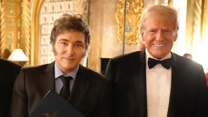 Los dilemas internos y externos de Milei y el rescate extraordinario de Trump que le daría aire al Gobierno en su momento de mayor zozobra