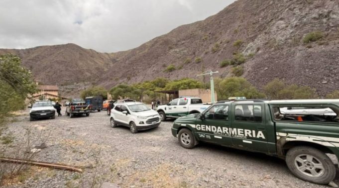 Buscan a dos hombres que desaparecieron a 4 mil metros de altura en un cerro de Salta