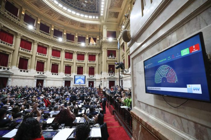 Diputados, en vivo: las últimas noticias sobre el debate por la reforma de los DNU