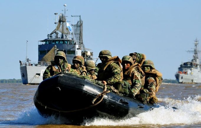 El Gobierno presentó el programa “Familia Militar”, que incluye descuentos y beneficios para todo el personal de Defensa