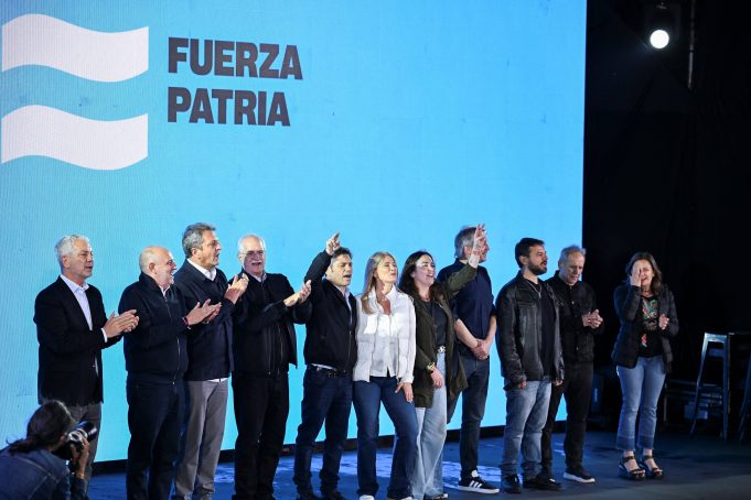 El peronismo sigue en shock, se reparte responsabilidades y advierte la necesidad de un cambio profundo