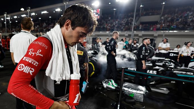 El traje especial que la Fórmula 1 le permitirá usar a los pilotos durante el GP de Singapur tras el alerta por riesgo de calor extremo