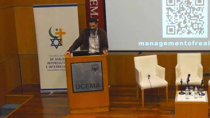 Francisco Gil White: “Siempre que hay una gran persecución de judíos, a todos nos están esclavizando”