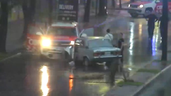 Manejaba borracho, se cruzó de carril y chocó de frente contra un patrullero en Tigre