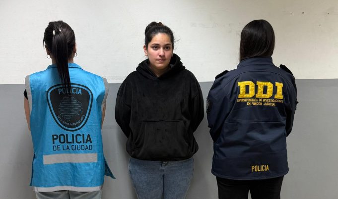 “Se golpeaba la cabeza contra la pared y le gritaba traidor”: la sobrina de Sotacuro contra la arrepentida del triple femicidio