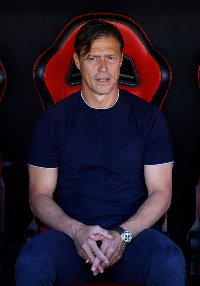 “Tengo como 80 mensajes”: la lección de Matías Almeyda sobre el exitismo tras la goleada de su Sevilla al Barcelona