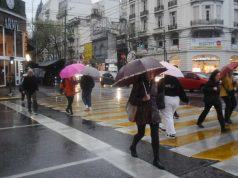 Calor agobiante y tormentas: qué dice el pronóstico del tiempo para el fin de semana