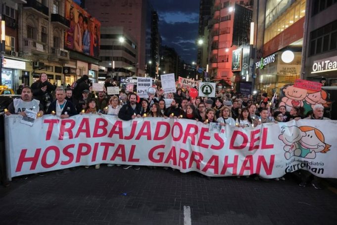 El Hospital Garrahan anunció un aumento salarial para sus empleados que definió como histórico