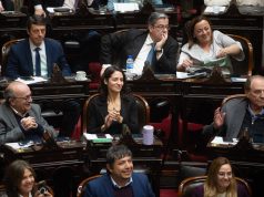 El peronismo intenta contener las versiones de ruptura en Diputados, pero no resuelve sus tensiones internas