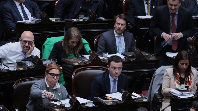 Gráfico interactivo: quiénes fueron los diputados más “rebeldes” y cuál fue el bloque más cercano al Gobierno