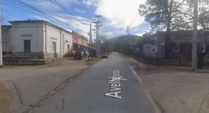 Hallaron huesos enterrados en una casa de Córdoba y analizarán si son compatibles con un ser humano