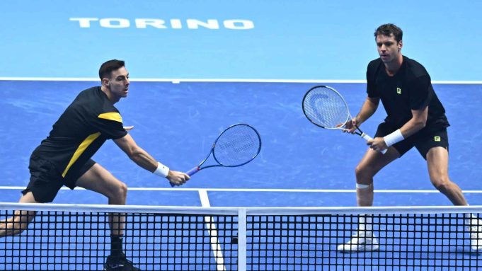 Horacio Zeballos y Marcel Granollers debutaron con un triunfo clave en el Final 8 de Turín y sueñan con cerrar el año como Maestros