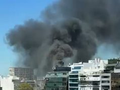 Incendio en pleno microcentro: evacuaron a más de 200 personas de un edificio en donde funciona una aseguradora