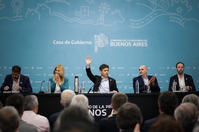 Kicillof pone a prueba su vínculo con La Cámpora en la Legislatura: el impacto en la interna con CFK