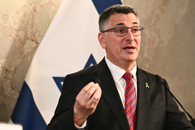 La agenda completa del canciller de Israel en la Argentina: reuniones con el Gobierno y homenajes a las víctimas de los atentados