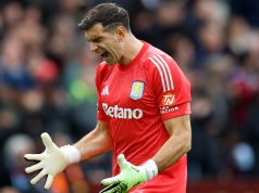 La sorprendente decisión del DT de Aston Villa con el Dibu Martínez que abre la puerta a un posible conflicto