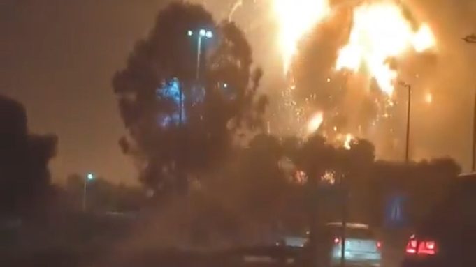Los videos y las fotos más impactantes de las explosiones e incendio en el polo industrial de Ezeiza