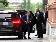 Milei recibe al nuevo embajador de los Estados Unidos, Peter Lamelas, antes de viajar a Miami y Nueva York