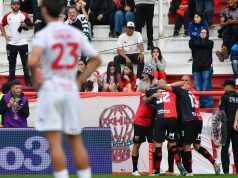 Newell’s venció 2-0 a Huracán en Parque Patricios y quedó a un paso de asegurar su permanencia en la Liga Profesional