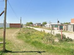 Por un ataque de celos, le disparó al novio de su ex pareja en Berisso y huyó