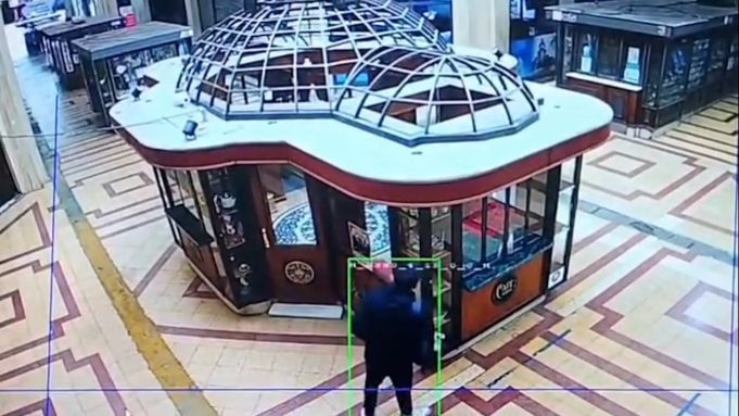 Robaron en una cafetería de Mendoza y el dueño invitó al ladrón al local: “Lo esperamos con un abrazo”