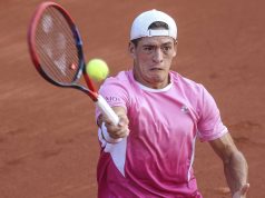 Sebastián Báez no levanta cabeza: se despidió en su debut en el Challenger de Montevideo