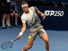 Tomás Etcheverry debutó con un triunfo en el ATP de Atenas, el torneo organizado por la familia Djokovic