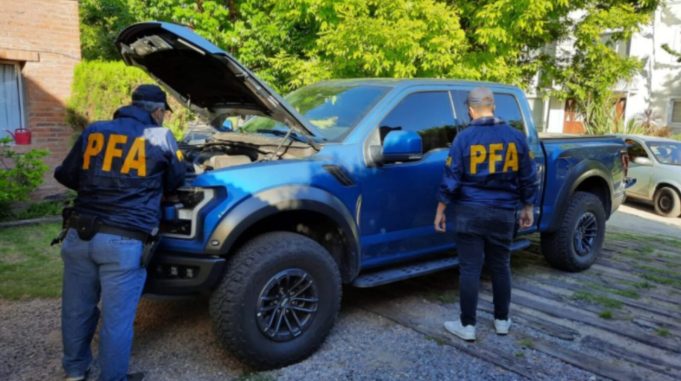 Una ONG denunció que circulan más de 80 mil autos “mellizos” en el país y la mayoría son camionetas