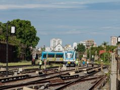 Video: así quedó la formación del tren Sarmiento que se descarriló en Liniers