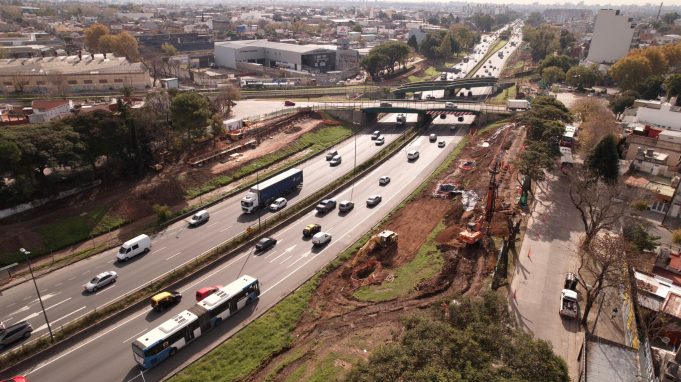 Vuelven a cerrar la autopista Dellepiane por obras: qué días y en qué horario no se podrá circular