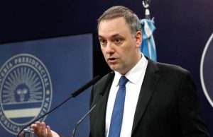 Manuel Adorni continúa conformando su equipo en la Jefatura de Gabinete con otras dos designaciones clave